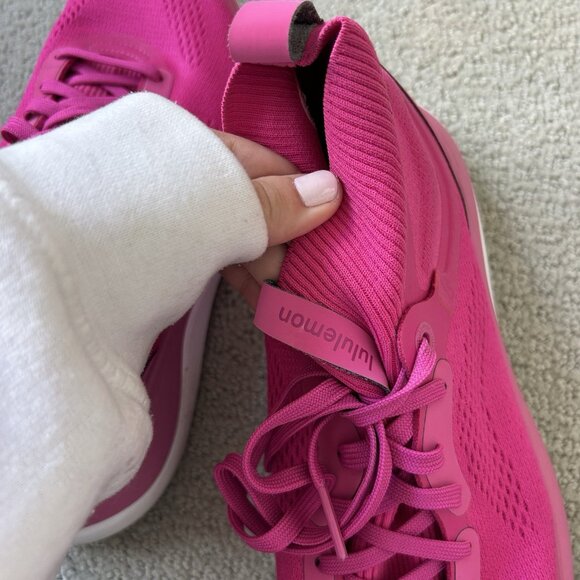 Lululemon Athletica Womens Chargefeel Mid Workout Sneakers Shoes Sonic Pink 9.5 - Picture 13 of 15